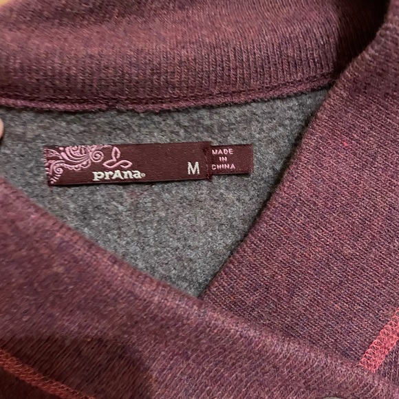 Medium Burgundy Ski Layer with Cute Buttons - Picture 2 of 3